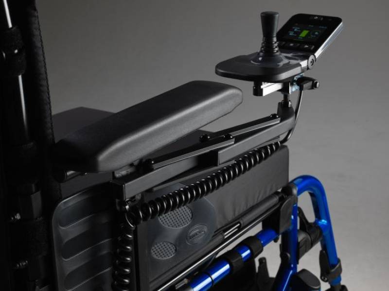 FAUTEUIL ROULANT ELECTRIQUE ENFANT ESPRIT ACTION JUNIOR JAC MEDICAL TECHNICIEN DE SANTE SAINT-VICTORET